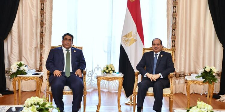 السيسي: مؤتمر باريس أعطى رسائل إيجابية لدعم الرئاسي للعملية الديمقراطية