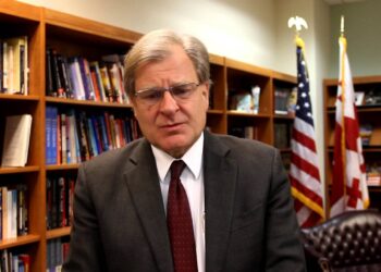 نورلاند: الليبيون أقرب إلى رسم مستقبل مستقر لبلدهم