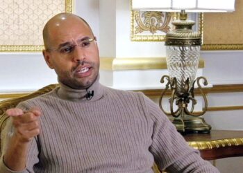 جورنال دو لافريك الفرنسي تصف سيف الإسلام بـ”الجوكر السياسي” الذي لايقف الجميع إلى جانبه