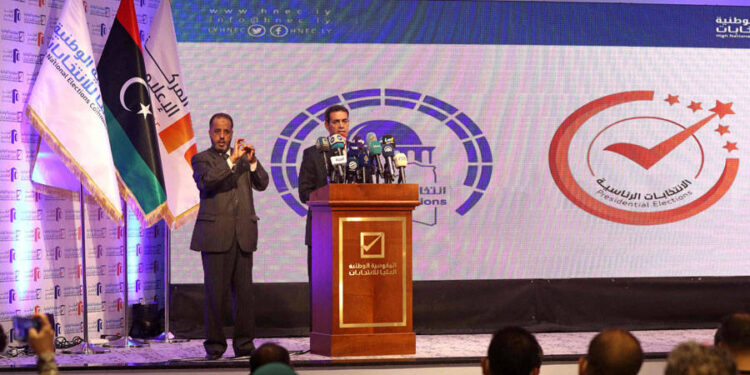 مفوضية الانتخابات تؤجل الإعلان عن قوائم المرشحين إلى انتخابات مجلس النواب