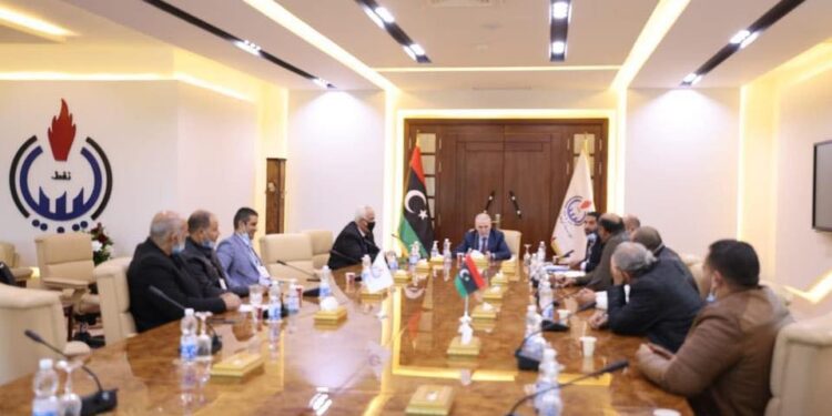 مؤسسة النفط تعلن إنشاء شبكة مياه بطول 13 كيلو بمنطقة السميريات في الزاوية