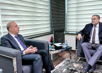 اللافي يطالب وزير المواصلات بسرعة استكمال المشاريع المتعلقة بقطاع الطرق