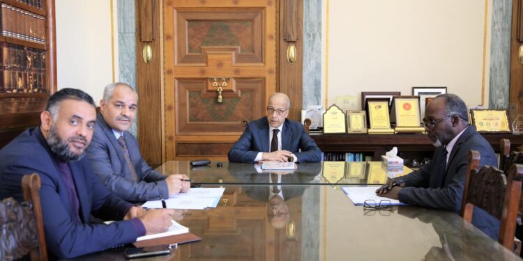 المركزي: توزيع السيولة من فروع المصارف تجاوزت 27 مليار دينار خلال عام 2021
