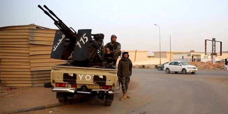 المنطقة العسكرية سبها تداهم مقر الشركة الهندية والوحدات السكنية غير المكتملة بالمدينة