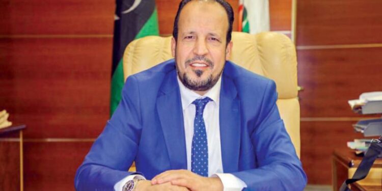 وزارة الصحة تطلق أول منظومة إلكترونية لتلقي طلبات العلاج بالخارج