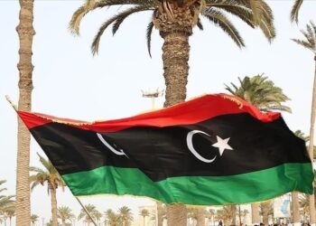 21 مرشحا يتفقون على توقيع ميثاق شرف يلزم المتقدمين بقبول نتائج الانتخابات