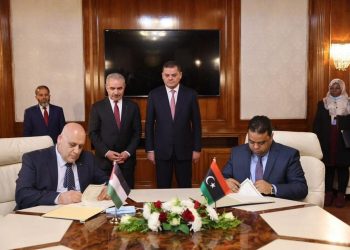 ليبيا توقع اتفاقية لاستجلاب 10 آلاف عامل فلسطيني
