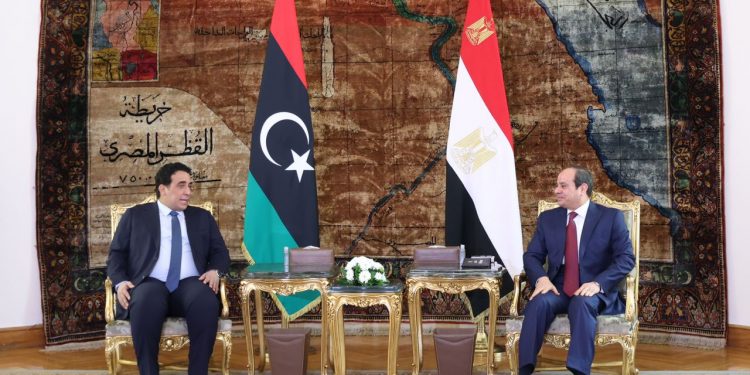 تحركات لحل أزمة السلطة في ليبيا