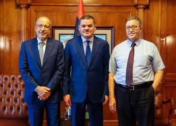 الاستخدام السياسي للمؤسسات الاقتصادية.. مطالبات دولية بالنأي عنها