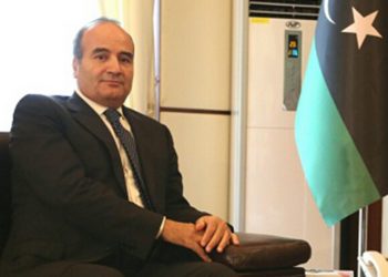 الإفراج عن وزير الخارجية بالحكومة المكلفة بعد ساعات من احتجازه