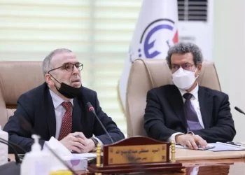 أرضيتها قطاع النفط.. مرحلة جديدة من الصراع بين صنع الله وعون