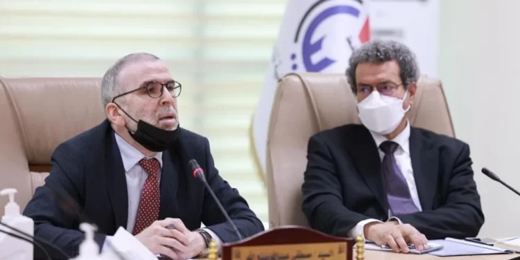أرضيتها قطاع النفط.. مرحلة جديدة من الصراع بين صنع الله وعون