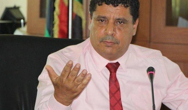 حبارات: انخفاض سعر الصرف خفّض القدرة الشرائية وعلى الحكومة إعادة النظر في قيمة الرواتب