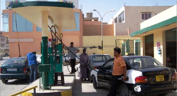 حبارات.. رفع الدعم عن الوقود قرار ارتجالي من حكومة الدبيبة يفاقم الأزمات