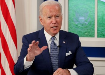 ناشيونال انترست: يمكن لليبيا أن تكسر دبلوماسية الرئيس الأمريكي في الشرق الأوسط