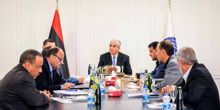 رئيس الحكومة الليبية يبحث سبل انخفاض أسعار السلع واستقرارها