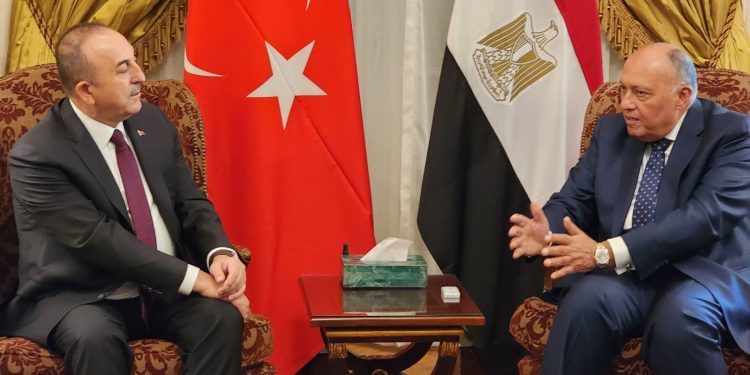 شاووش أوغلو.. وجودنا في ليبيا لا يشكل خطر على مصر