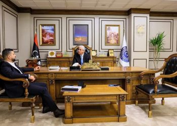 باشاغا يتابع عمل غرفة التنظيم والطوارئ ببنغازي