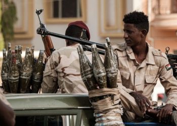 أزمة السودان ..هل تجهض مساعي انسحاب المقاتلين والمرتزقة من ليبيا؟