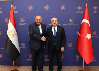 في أقل من شهر ..لقاء ثان لأوغلو وشكري وليبيا في طليعة الملفات المطروحة