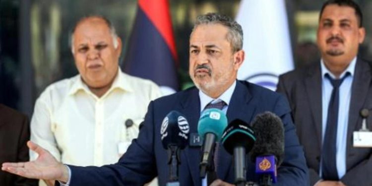 النفط الليبي وأبوظبي ..تحكم عن بعد