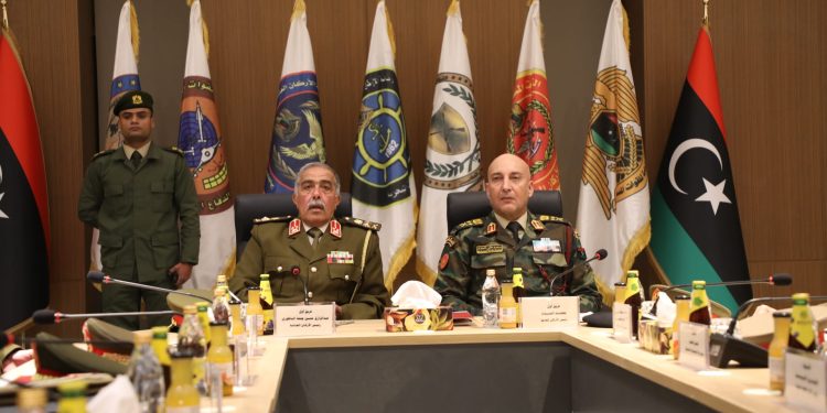 الناظوري والحداد.. مشاورات توحيد الجيش وإرساء مدنية الدولة عبر الانتخابات