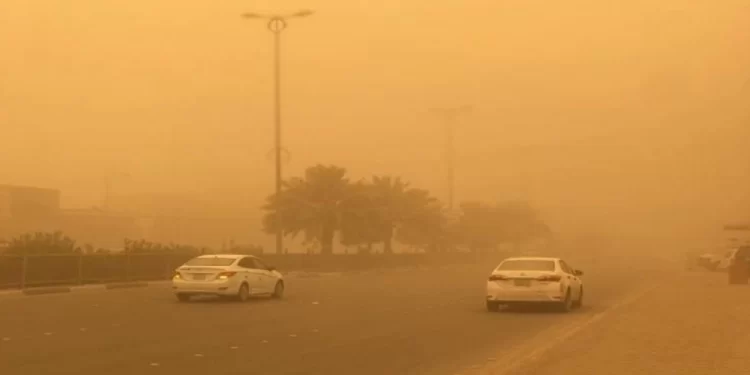 الأرصاد: منخفض صحراوي يثير الغبار في غرب البلاد
