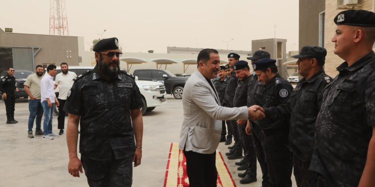 وزير الداخلية يبحث آليات حفظ الأمن بالمنطقة الشرقية