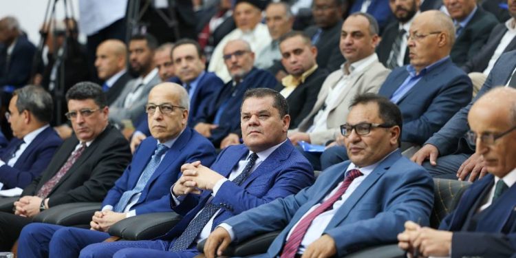 العربي الجديد: توسع حكومي مقلق في مصرفات النقد الأجنبي بليبيا