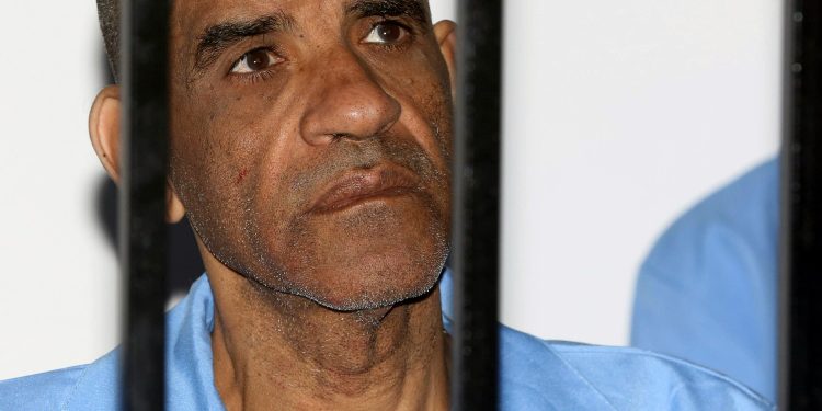 عبدالله السنوسي..محاكمة عادلة أم تبرئة في إطار المصالحة؟