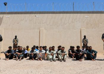 ضبط عصابة هجرة بمصراتة يقودها شخص باكستاني