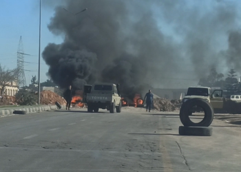 إعادة فتح الطريق الساحلي