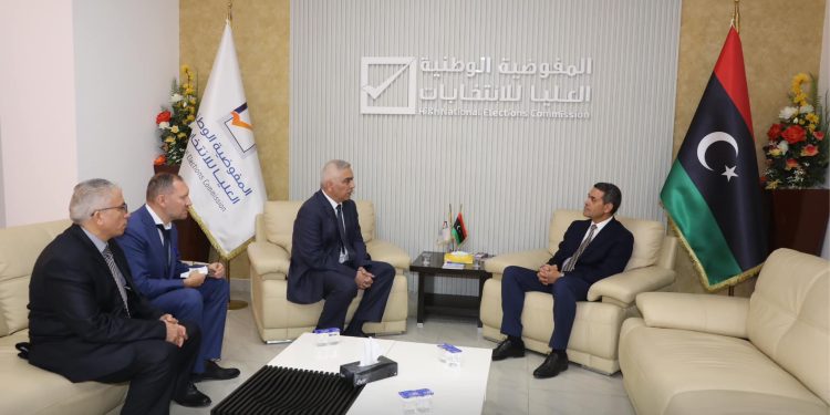 في زيارة هي الأولى ..وفد روسي يطلع على جاهزية مفوضية الانتخابات واستعدادها للاستحقاقات