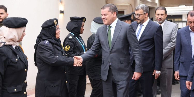 ماذا جرى بين وزير الحكم المحلي وعمداء الجبل الغربي نفوسة؟