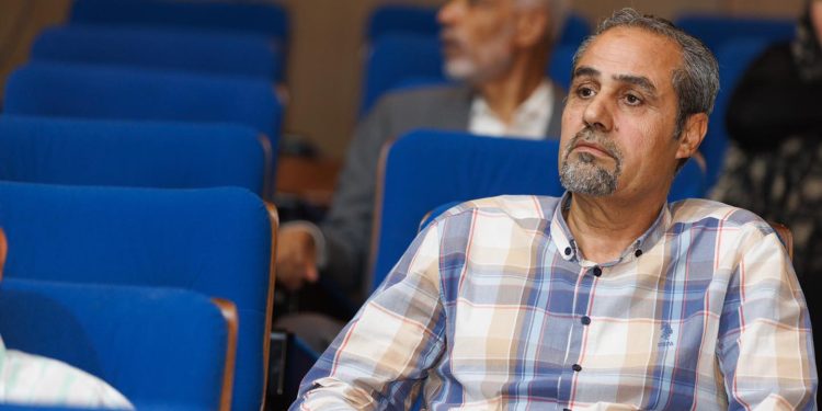 بن شرادة لـ أبعاد: إقرار مجلس النواب لخارطة الطريق خطوة هامة تعني تجديد الشرعية وتوحيد السلطة التنفيذية والذهاب إلى الانتخابات
