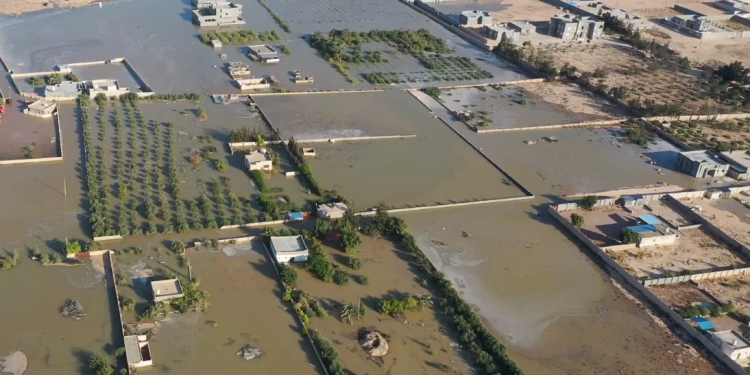 انفجار خط النهر الصناعي يتسبب في انقطاع المياه