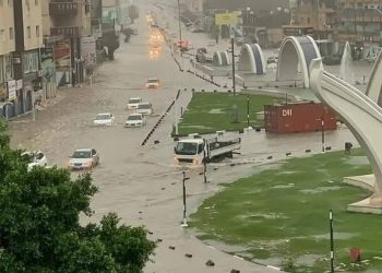 الجوصمي لـ أبعاد مياه الأمطار تُغمر وسط مدينة زليتن وتتسبب في تعطيل الأنشطة العامة والخاصة
