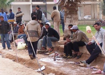 العمالة الوافدة..أعداد كبيرة وتدبير عشوائي