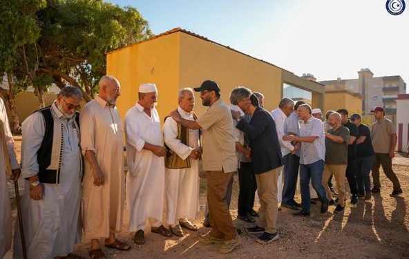 رئيس الحكومة الليبية يعزي مشايخ وأعيان درنة مجددا مساعي إعادة الإعمار