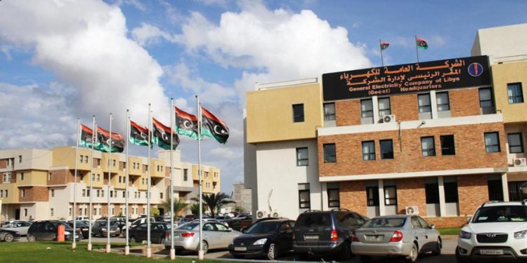 شركة الكهرباء ..تشكيل غرفة طوارئ تزامنا مع تحذيرات من منخفض جوي