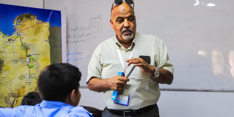 الساعدي لـ أبعاد: انتهينا من أعمال الصيانة وسيُستأنف تدفق مياه النهر الصناعي إلى غريان خلال يومين