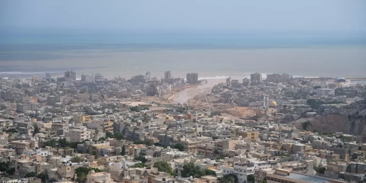 مراقبة الخدمات المالية بدرنة: وزارة المالية بحكومة الدبيبة لم تصرف الشهر الإضافي لموظفي بلدية درنة