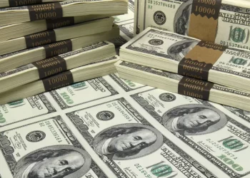 لماذا تتراجع أموال الليبيين في الخارج؟