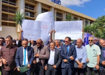 نقابة التدريس الجامعي.. تحميل الدبيبة مسؤولية سلامة النقيب المختطف عبد الفتاح السايح