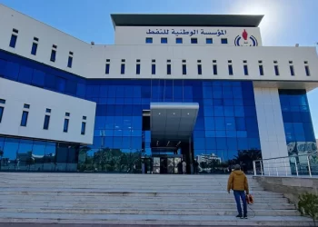 الشحومي لـ أبعاد: الخصم من إيرادات النفط لتمويل نشاطات المؤسسة الوطنية للنفط يجب أن يكون محددا وتحت إطار القانون