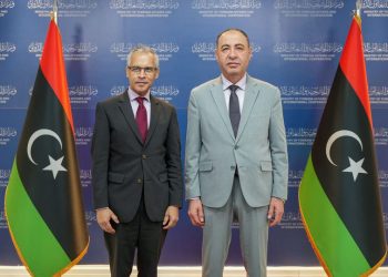 مصدر حكومي: المنفي يطالب الدبيبة بسحب تكليف الطاهر الباعور بتسيير وزارة الخارجية