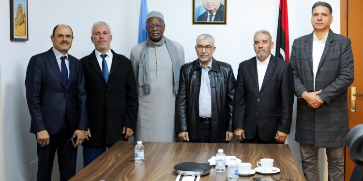 تجمع نواب مصراتة يبحث مع باتيلي إجراء الانتخابات من خلال حكومة تكنوقراط