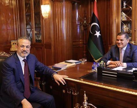 دون الرجوع للمركزي ..الدبيبة يفوض بن قدارة بتسديد ثمن المحروقات من الإيرادات النفطية مباشرة