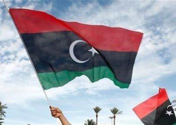 مطالبات حزبية بتشكيل حكومة مصغرة تتولى دعم العملية الانتخابية