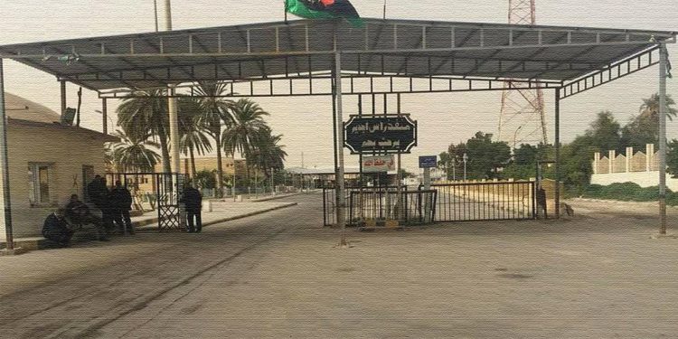 عقب اشتباكات مسلحة ..معبر رأس اجدير مغلق إلى إشعار آخر